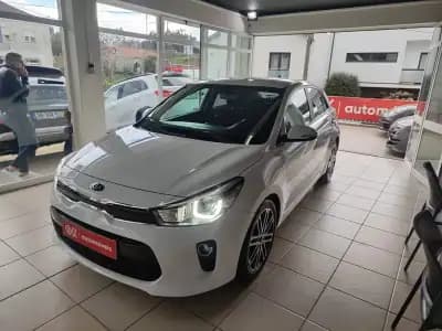Sell Kia Rio 2018 - 14750 EUR, 46500 km - AUTO.MOTO.pt