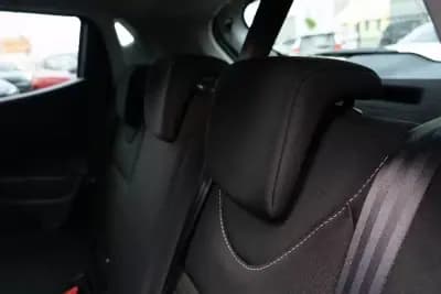 Sell Renault Clio 2017 - 11999 EUR, 138000 km - AUTO.MOTO.pt