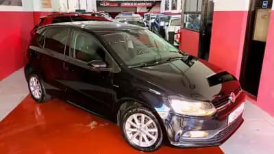 Vendo Volkswagen Polo 2015 - 10500 EUR, 125941 km - AUTO.MOTO.pt