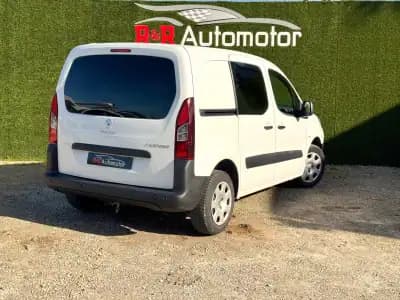 Sell Peugeot Partner 2014 - 9250 EUR, 190000 km - AUTO.MOTO.pt