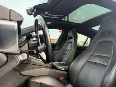 Vendo Porsche Panamera 2017 - 58990 EUR, 114000 km - AUTO.MOTO.pt