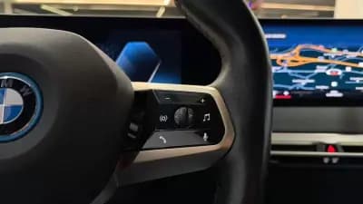 Vendo BMW iX 2022 - 67000 EUR, 72402 km - AUTO.MOTO.pt