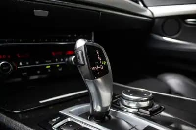 Vendo BMW 520 Gran Turismo 2015 - 19990 EUR, 183123 km - AUTO.MOTO.pt