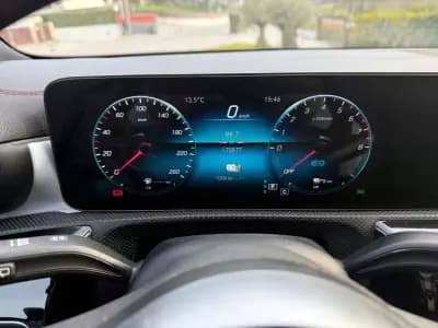 Vendo Mercedes-Benz CLA 250 2021 - 26999 EUR, 172000 km - AUTO.MOTO.pt