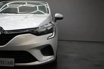 Vendo Renault Clio 2022 - 19800 EUR, 84000 km - AUTO.MOTO.pt