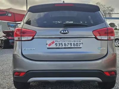 Sell Kia Carens 2018 - 17500 EUR, 138200 km - AUTO.MOTO.pt