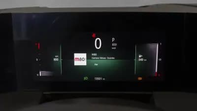 Vendo Opel Astra 2024 - 24450 EUR, 13500 km - AUTO.MOTO.pt