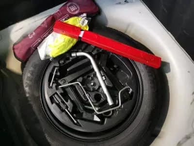 Vendo Fiat Tipo Station Wagon 2021 - 11490 EUR, 139989 km - AUTO.MOTO.pt