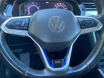 Vendo Volkswagen Passat Variant 2021 - 19900 EUR, 129031 km - AUTO.MOTO.pt