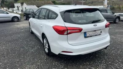Vendo Ford Focus SW 2021 - 15900 EUR, 112000 km - AUTO.MOTO.pt