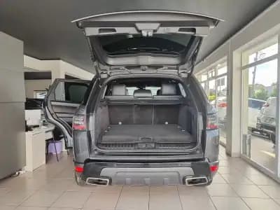 Vendo Land Rover Range Rover Sport 2018 - 42990 EUR, 159000 km - AUTO.MOTO.pt