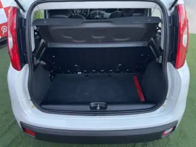 Sell Fiat Panda 2021 - 11490 EUR, 65600 km - AUTO.MOTO.pt