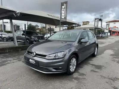 Sell Volkswagen Golf 2019 - 15990 EUR, 95000 km - AUTO.MOTO.pt