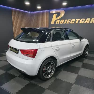 Vendo Audi A1 Sportback 2013 - 14250 EUR, 180000 km - AUTO.MOTO.pt