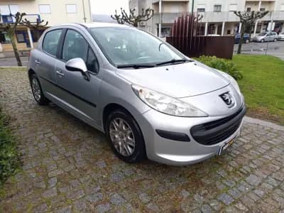 Sell Peugeot 207 2007 - 5490 EUR, 183913 km - AUTO.MOTO.pt