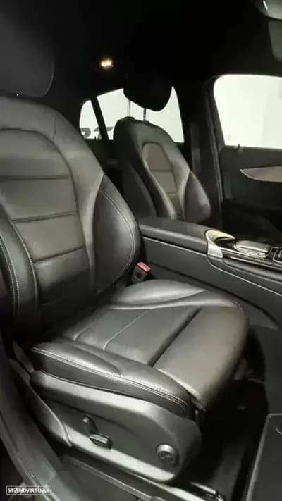 Sell Mercedes-Benz GLC 300 2021 - 51950 EUR, 65000 km - AUTO.MOTO.pt