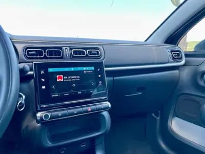 Vendo Citroën C3 2023 - 16280 EUR, 18200 km - AUTO.MOTO.pt