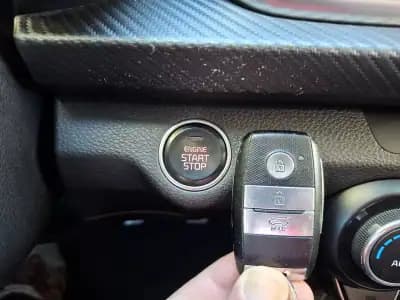 Sell Kia Rio 2021 - 15500 EUR, 70500 km - AUTO.MOTO.pt