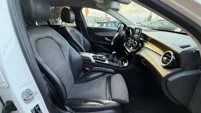 Vendo Mercedes-Benz C 200 2015 - 15490 EUR, 230000 km - AUTO.MOTO.pt