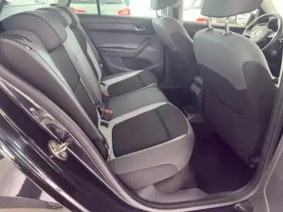 Vendo Skoda Fabia Break 2016 - 8490 EUR, 184591 km - AUTO.MOTO.pt