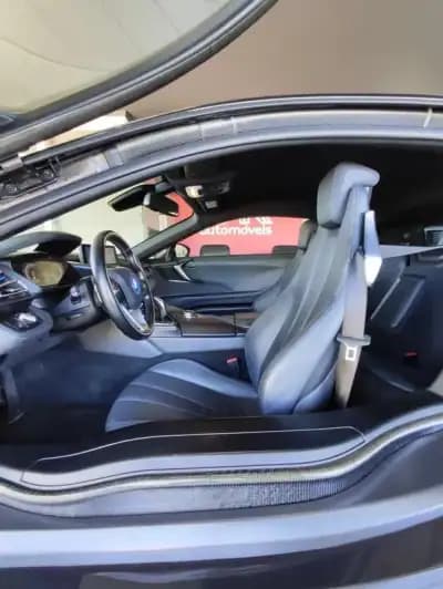 Sell BMW i8 2017 - 65500 EUR, 96600 km - AUTO.MOTO.pt